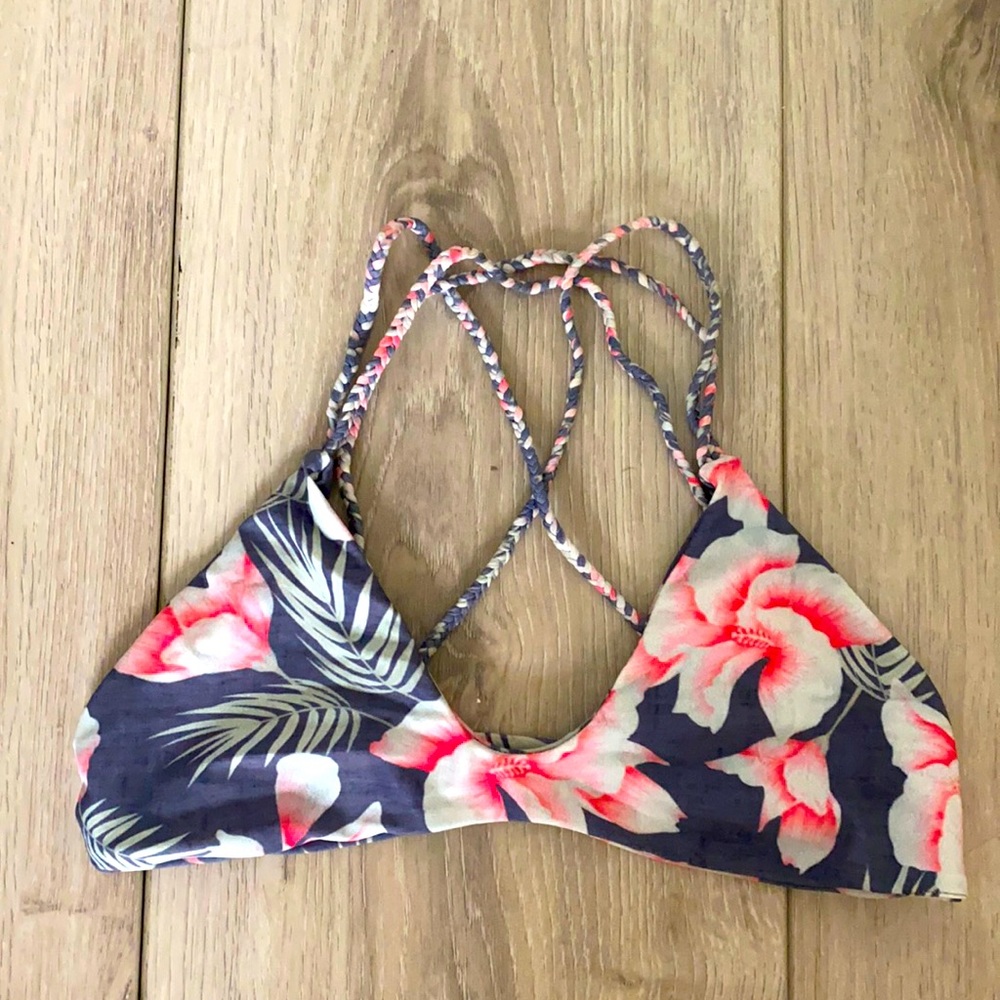 Stone Fox swim top
